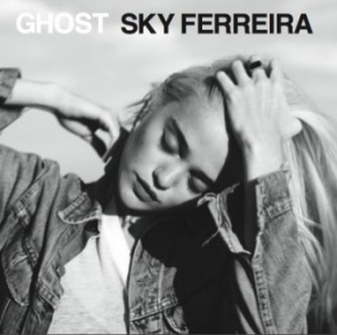 En voilà une nouvelle qu'elle est bonne ! Sky Ferreira nous revient en ce froid mois de novembre avec Ghost, un E.P de cinq titres parmi lesquels Everything Is Embarrassing, dont la vidéo a déjà fait le tour du web. Mais la chanson qui fait remuer les pieds du Type dans ses chaussettes en laine c'est Lost In My Bedroom...